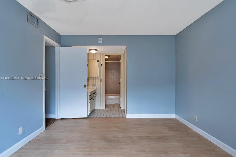 BROOKFIELD GARDENS CONDO - Residential Lease