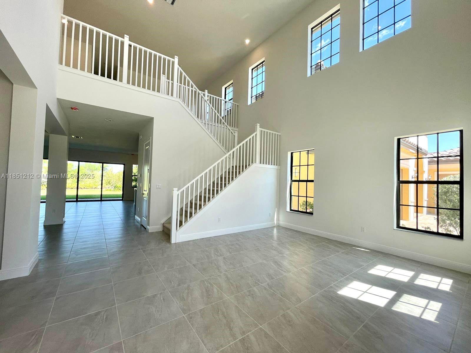 12535 N Parkland Bay Trl