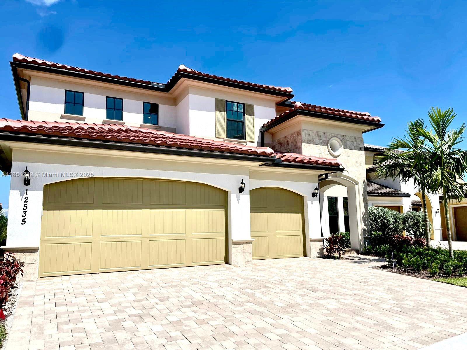 12535 N Parkland Bay Trl