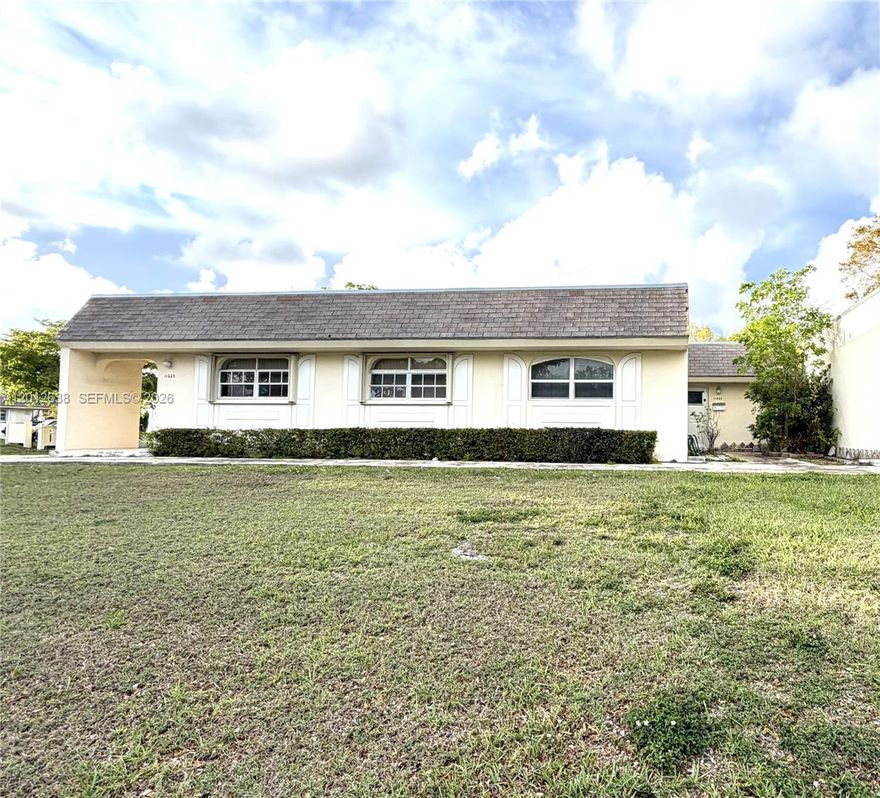 Oversized 1/1 with a den that can be used as an extra room or home office. Quiet 55+ community within a few minutes of the turnpike. Close to shopping centers, places of worship, restaurants, and more. Lowest priced in the community, sold "AS IS". Do not miss an opportunity to get this property and make it your own! Realtors, please review condo documents in the attachment.