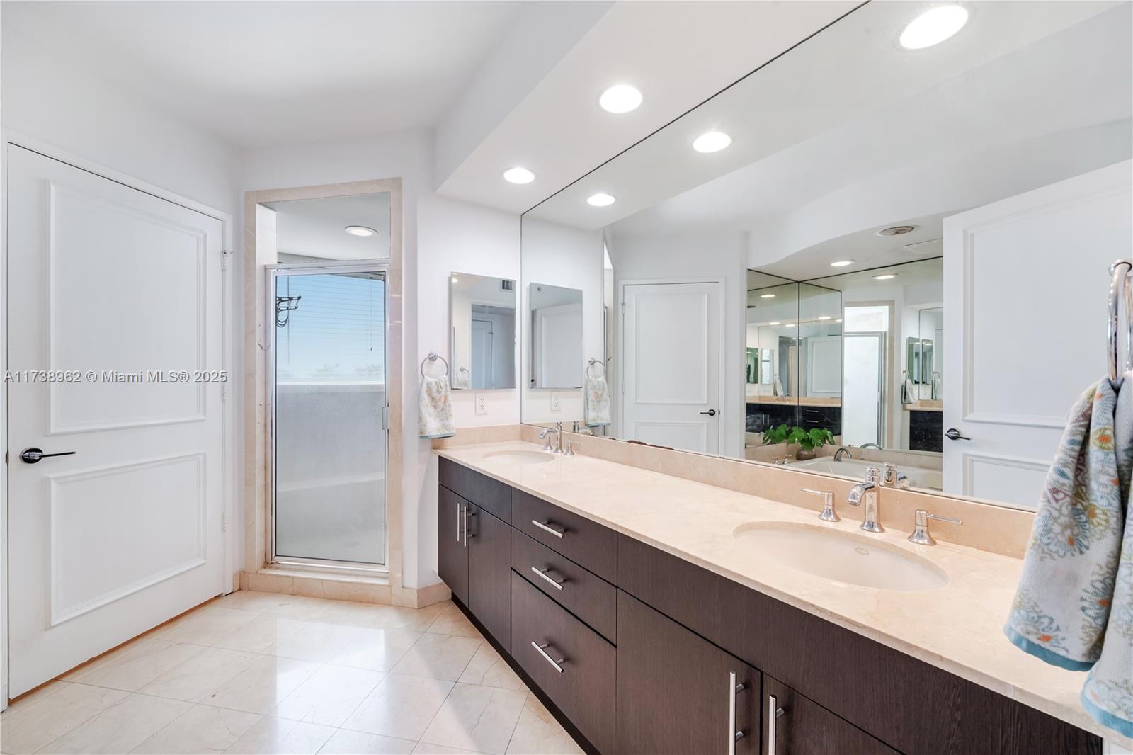 LAKE TOWER CONDO - Residential