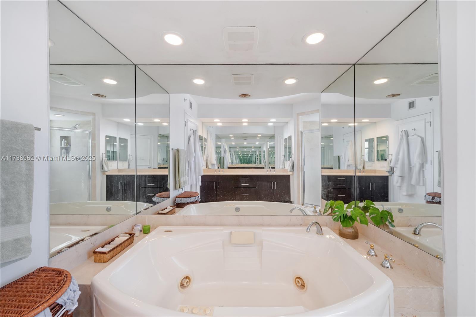 LAKE TOWER CONDO - Residential