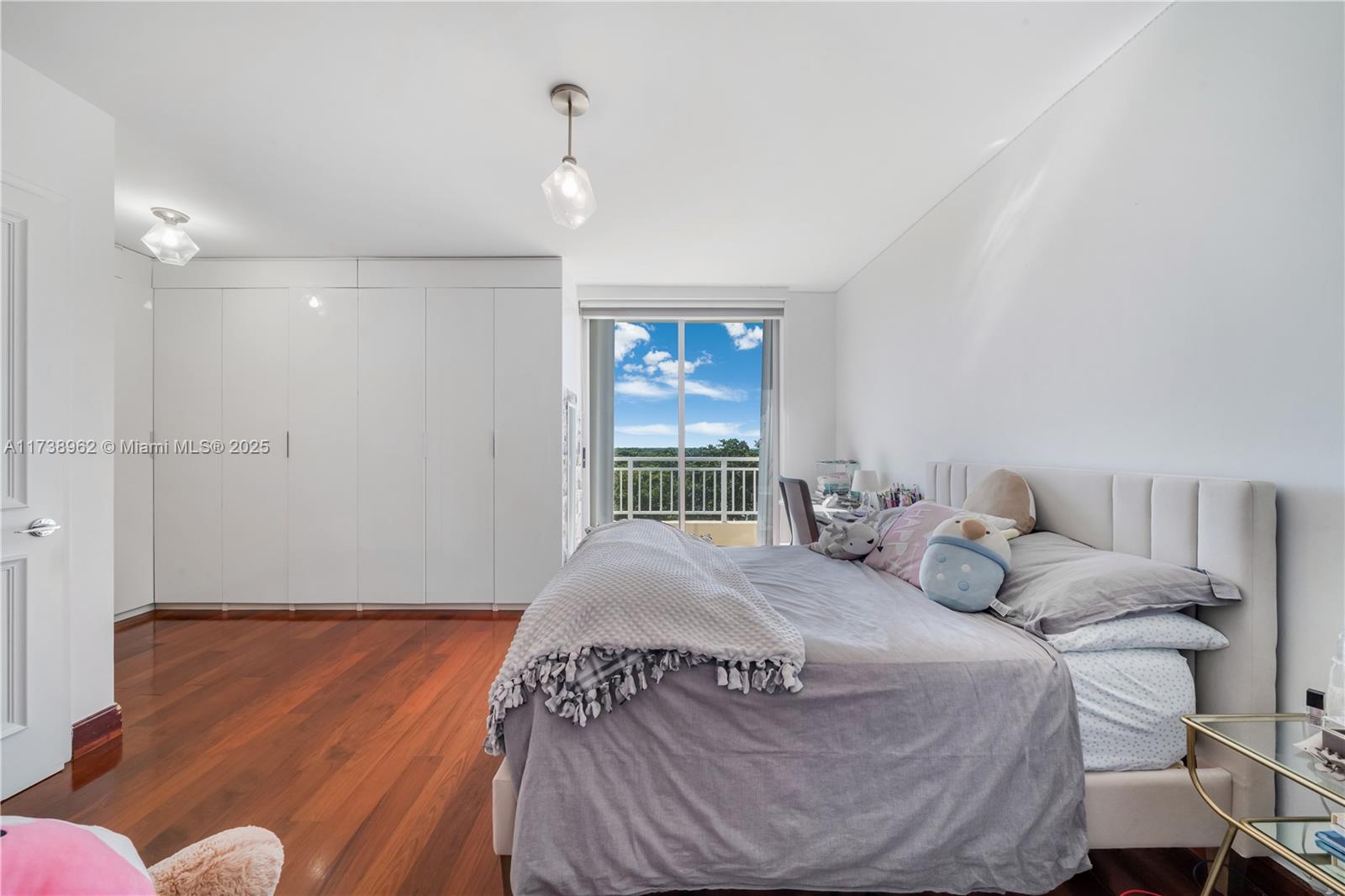 LAKE TOWER CONDO - Residential
