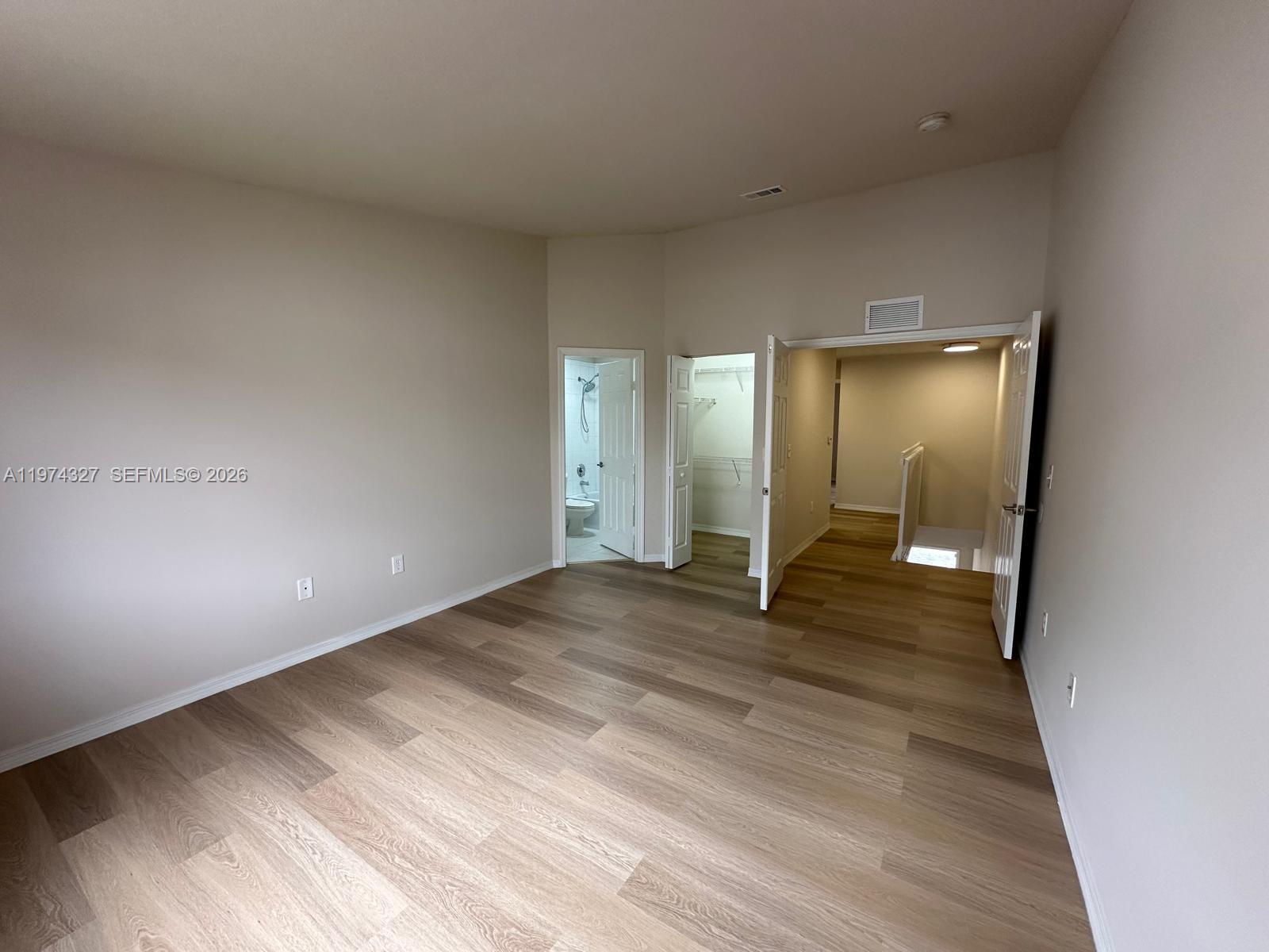 TOWNGATE CONDO SEVEN - Residential