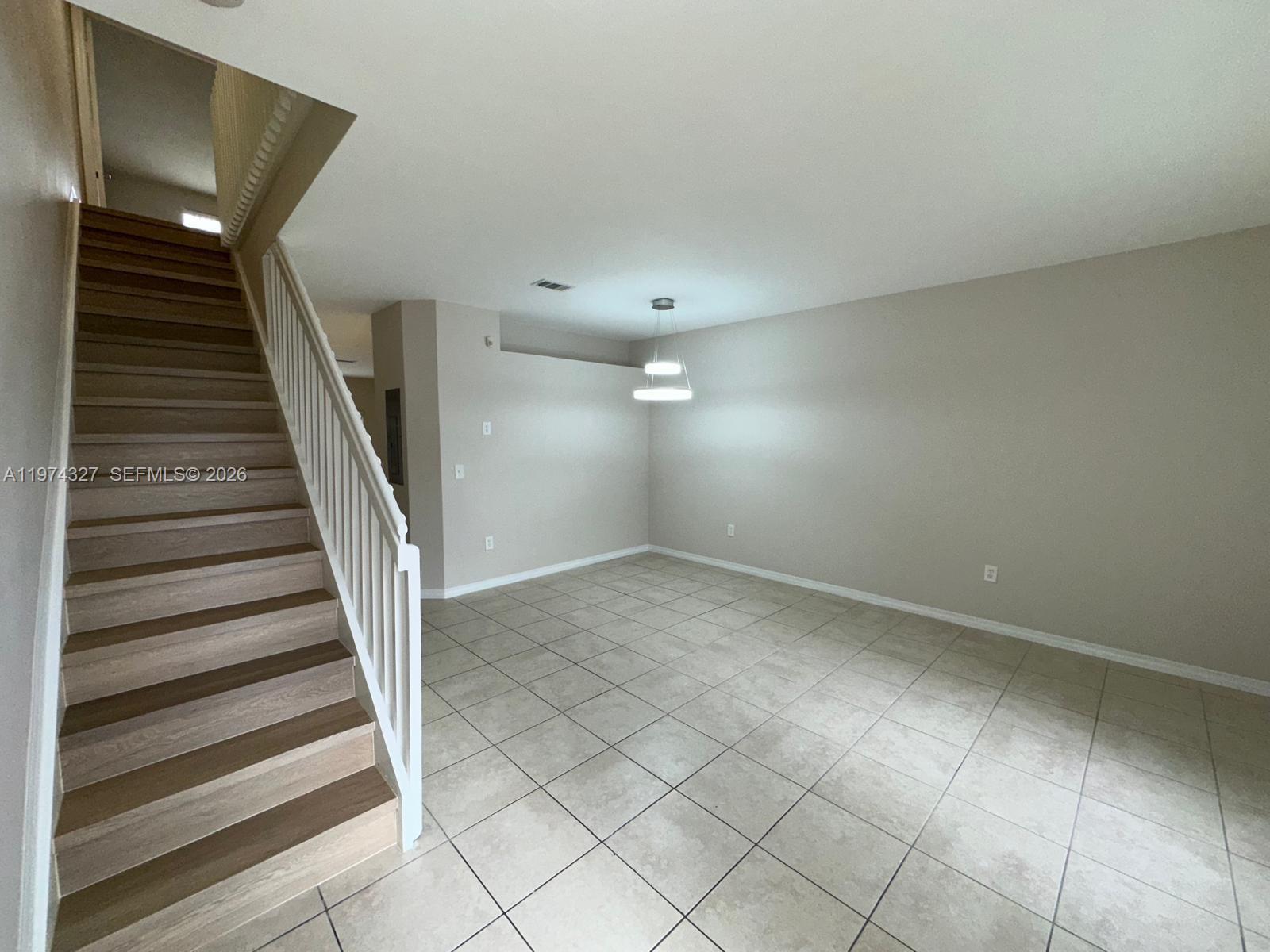 TOWNGATE CONDO SEVEN - Residential
