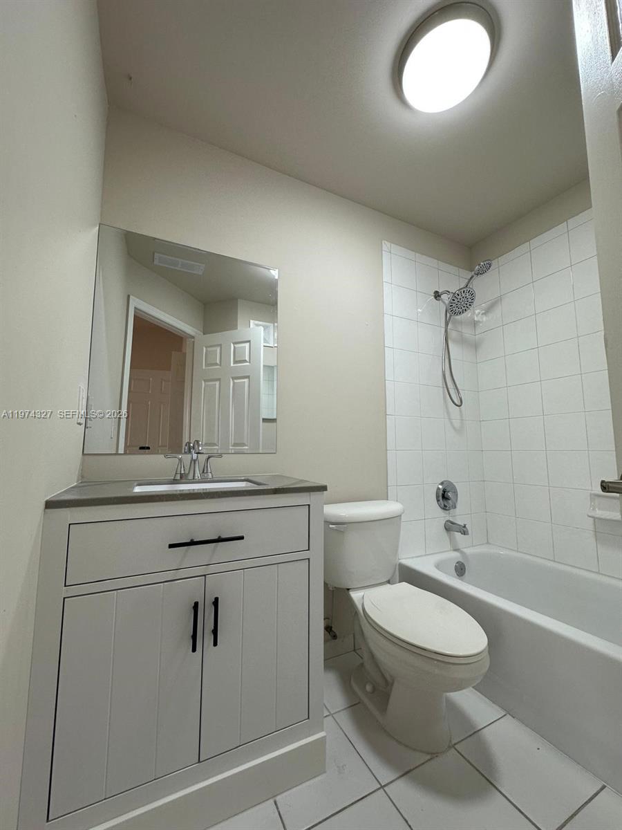 TOWNGATE CONDO SEVEN - Residential