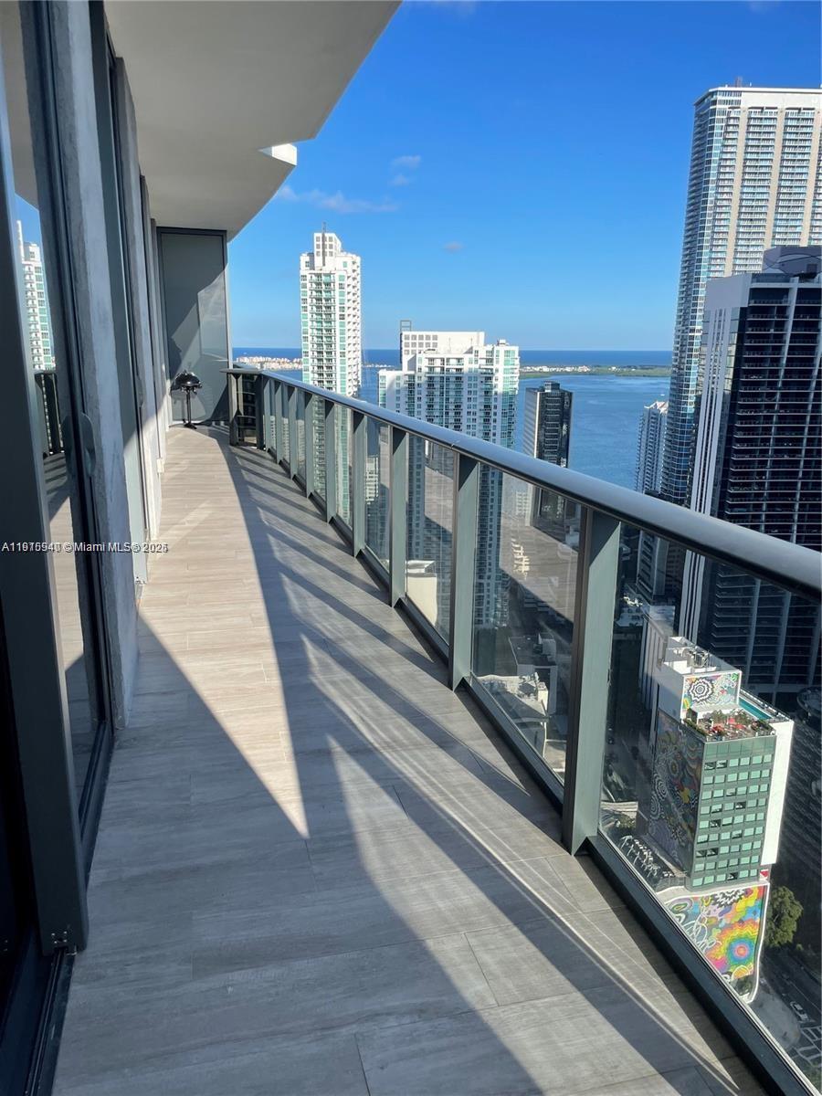 BRICKELL HEIGHTS WEST CON - Residential Lease