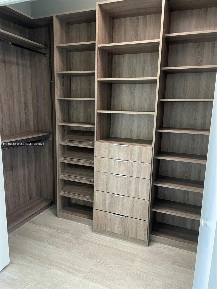 BRICKELL HEIGHTS WEST CON - Residential Lease