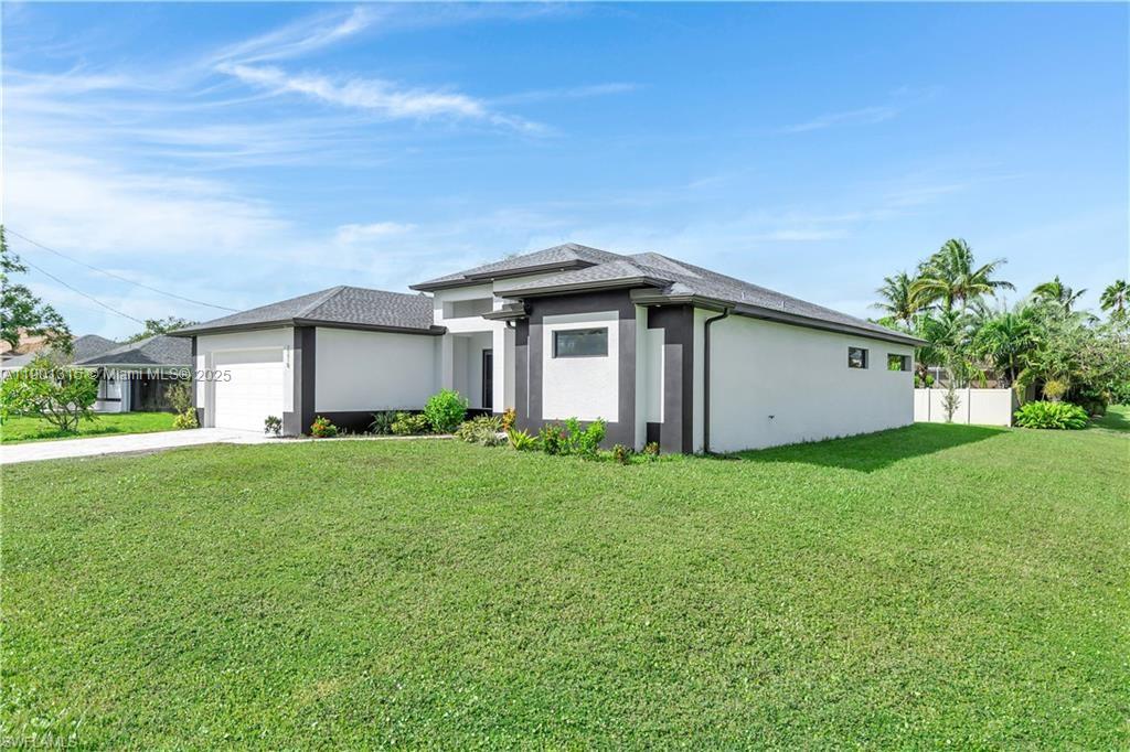 View photos, virtual tours, details... 2218 SW 25th st
