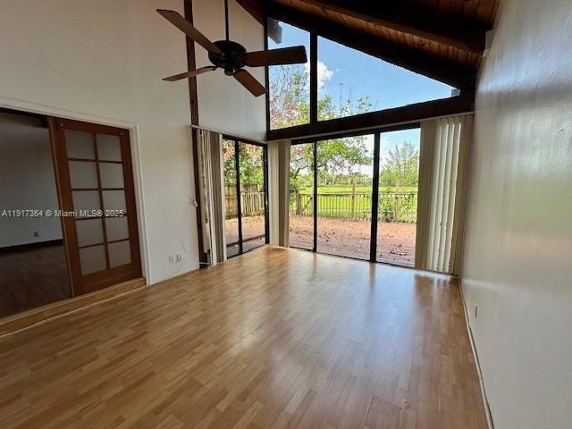 VILLAGE TOWNHOUSES - Residential Lease