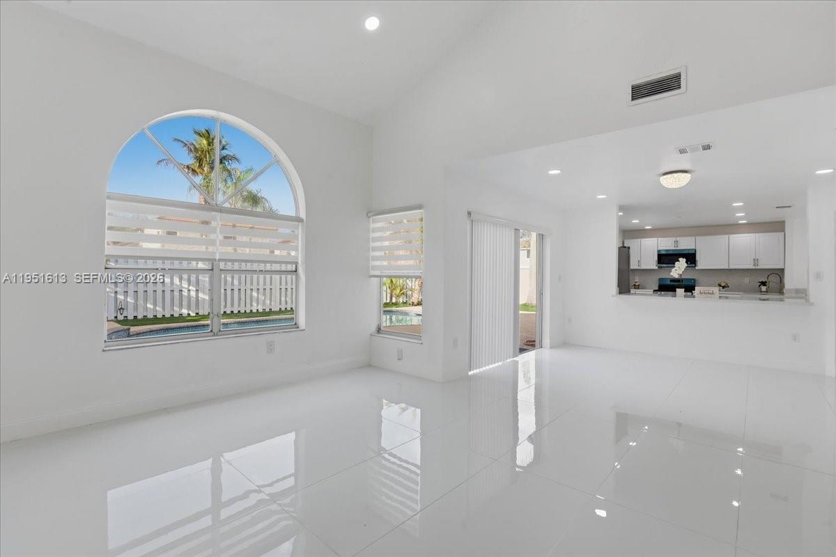 SAVANNAH PLAT 1 - Residential