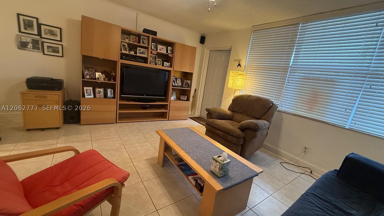 9081 Sunrise Lakes Blvd 105