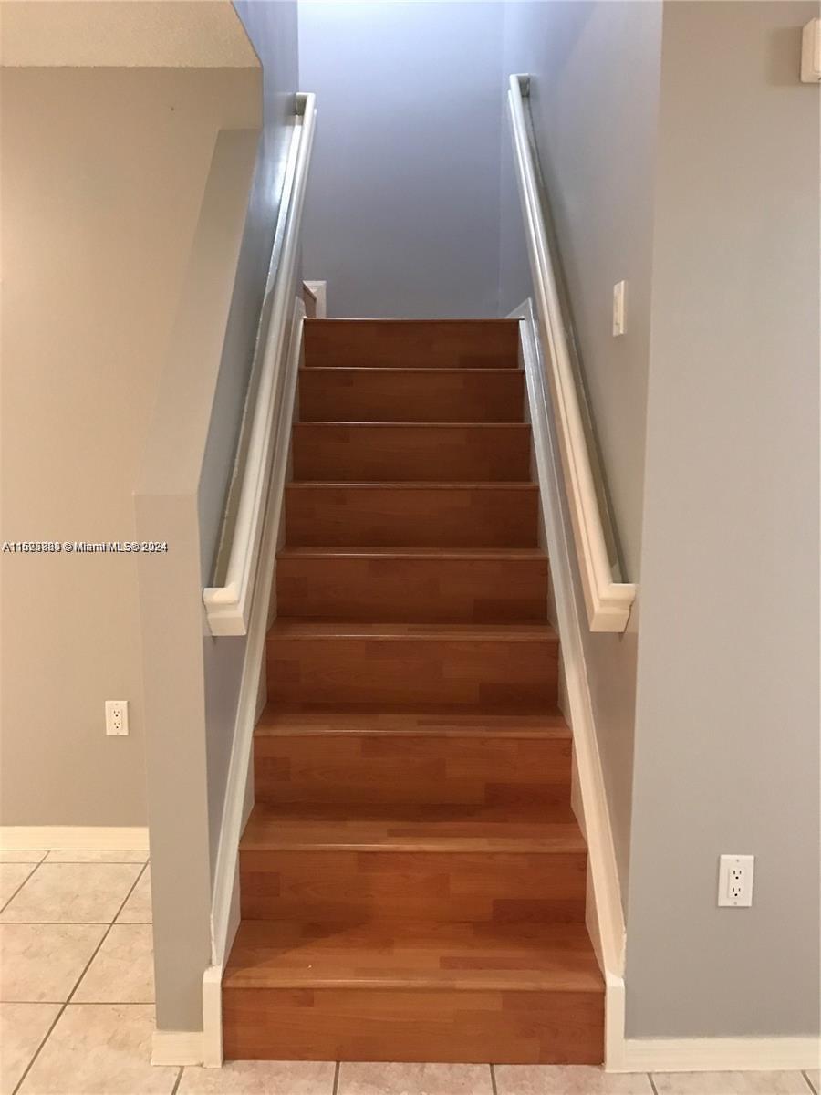 Photo 5 of 17 of 17769 SW 139th Ct 0 townhome