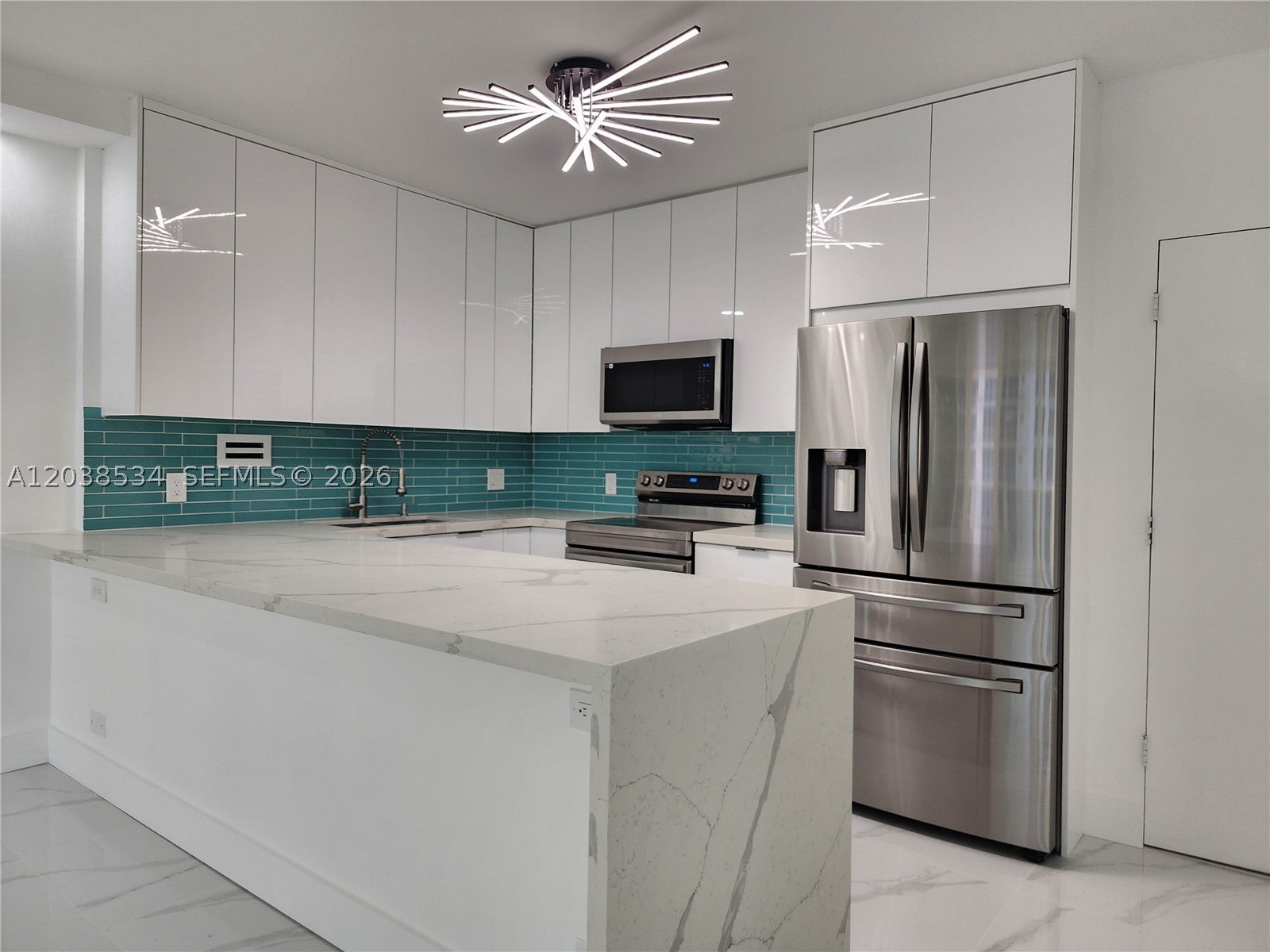 3505 S Ocean Dr 716