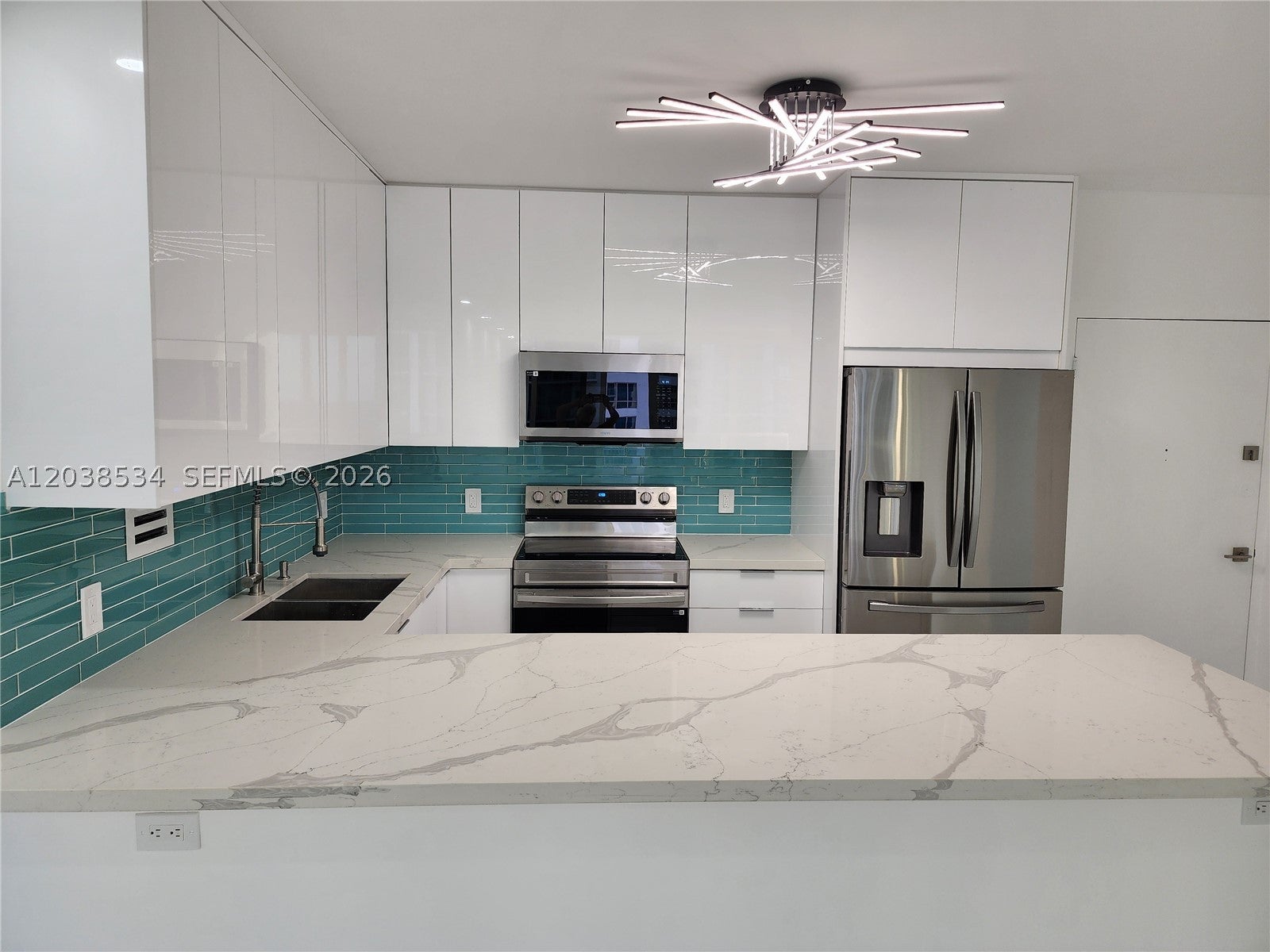 3505 S Ocean Dr 716