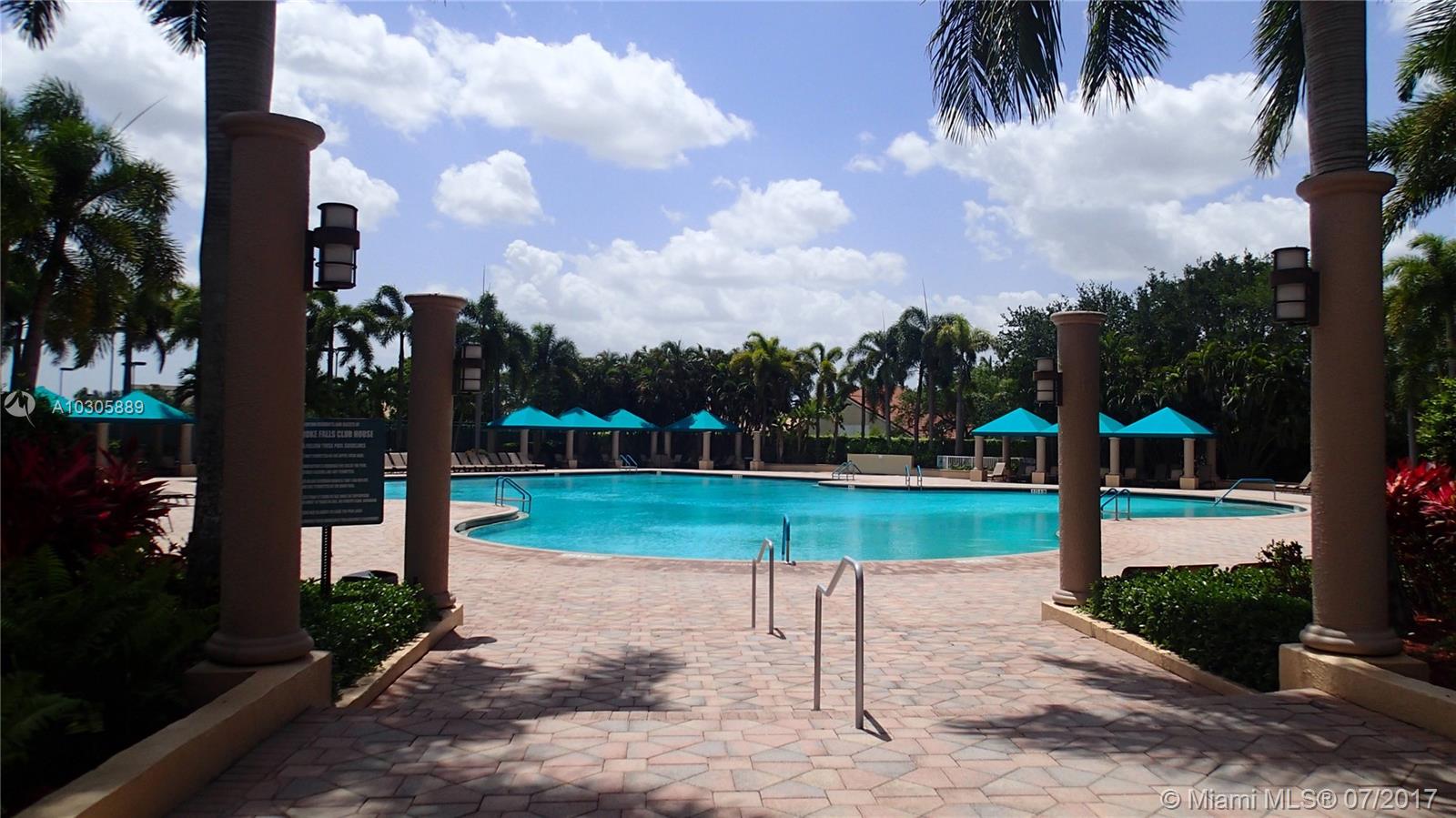 Clubside - Residential