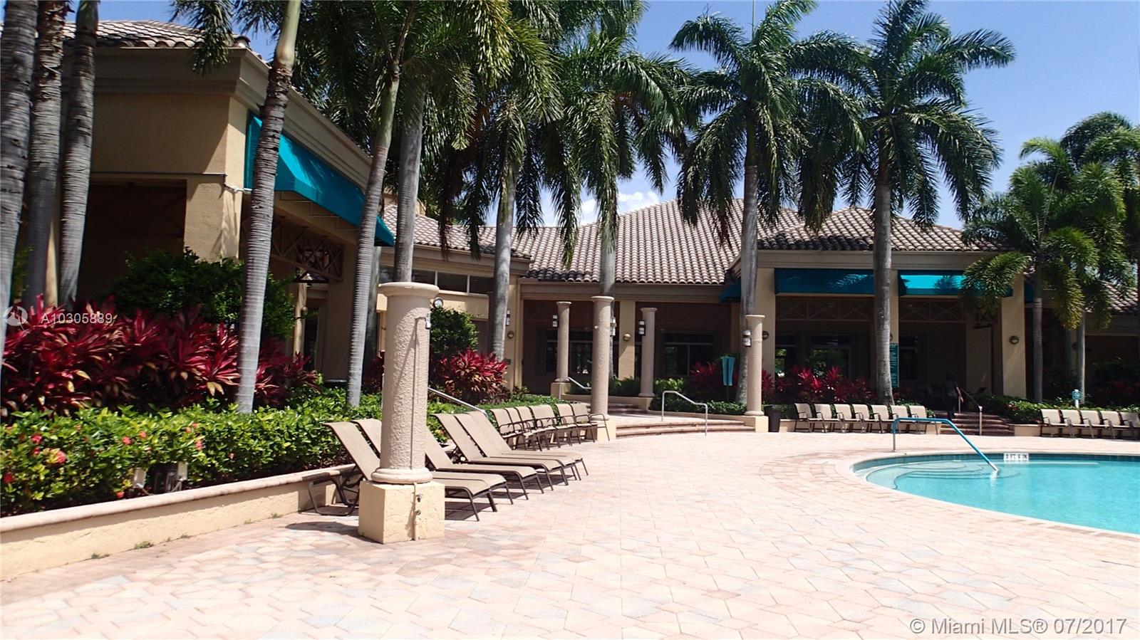 Clubside - Residential