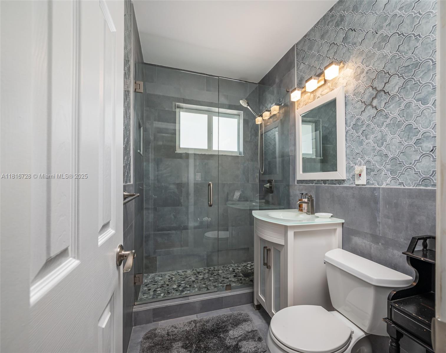 ATLANTIC WHITECAPS CONDO - Residential Lease