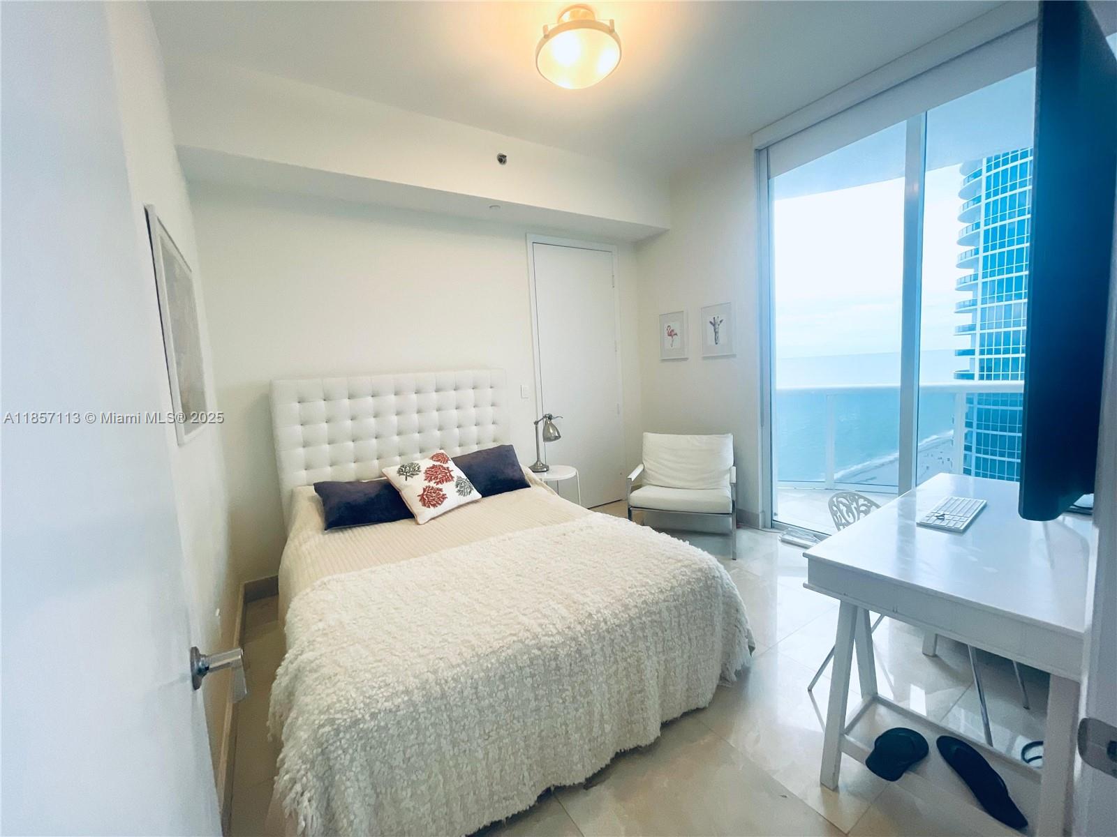 TDR TOWER I CONDO - Residential Lease