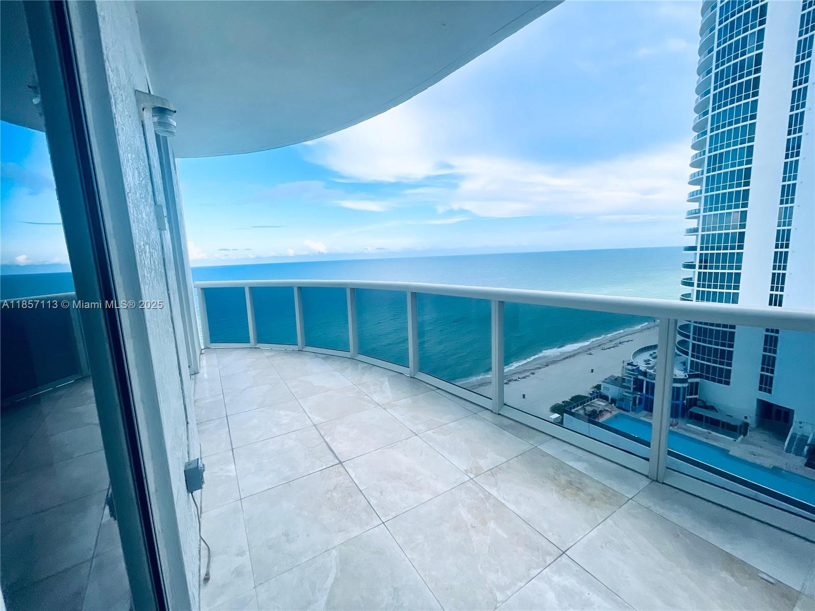 TDR TOWER I CONDO - Residential Lease