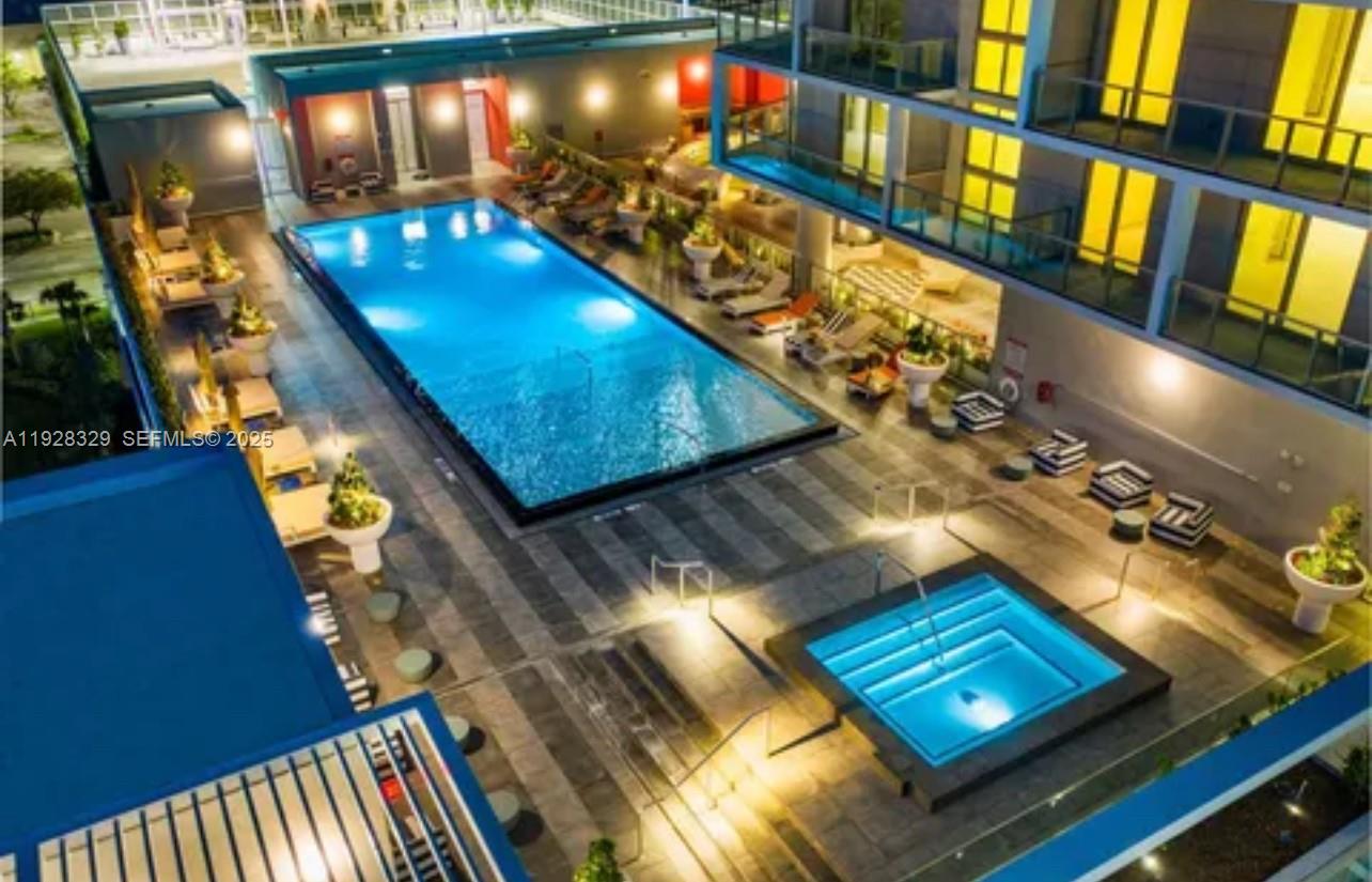 METROPICA NORTH TOWER ONE - Residential