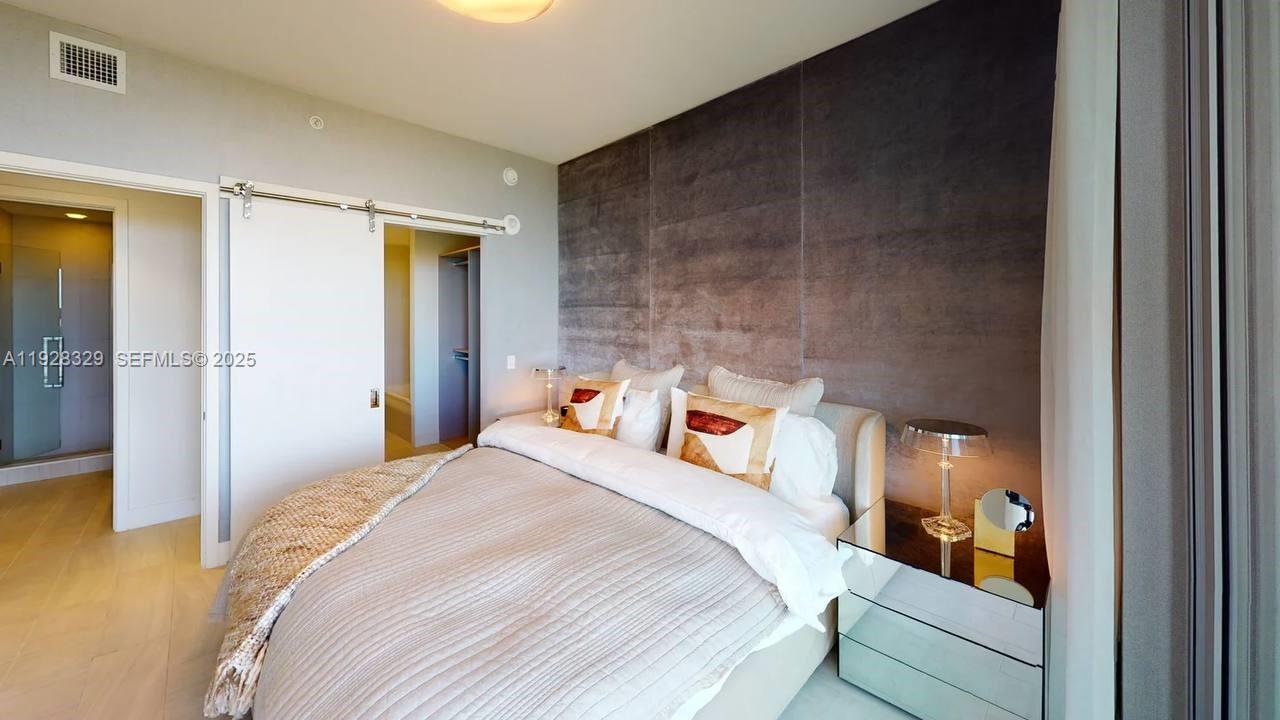 2000 Metropica Way 1701