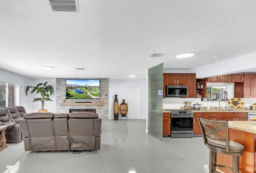 THE REDLANDS SEC 1 - Residential