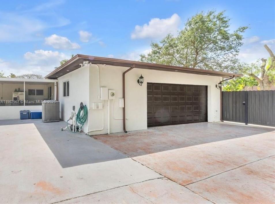 THE REDLANDS SEC 1 - Residential