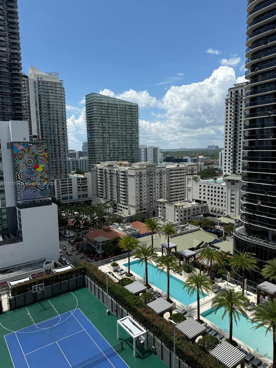 801 SMA RESIDENCES CONDO - Residential