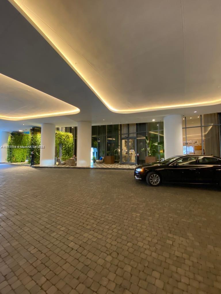Welcome to SLS LUX BRICKELL!! This stunning residence offers modern finishes, floor to ceiling windows, and breathtaking city views. Gourmet Italian kitchen with Sub-Zero/Wolf appliances, spa inspired bathrooms. Enjoy world-class amenities including rooftop pool with spectacular skyline views, spa, fitness center, tennis court, and exclusive resident services. Unbeatable location in the heart of Brickell, steps from dining, shopping, and nightlife.