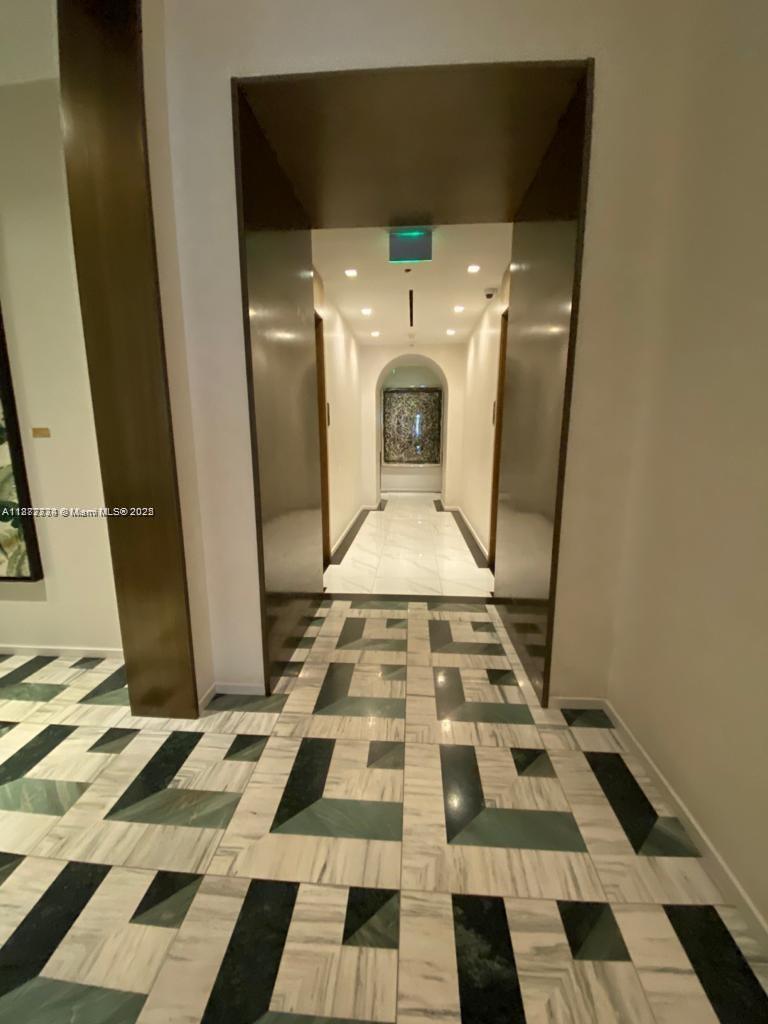 801 SMA RESIDENCES CONDO - Residential