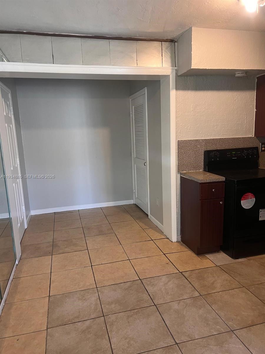 BUNCHE PARK 1 ADDN - Residential