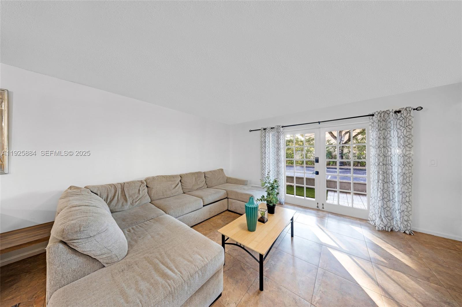 OAK PATHS CONDO - Residential