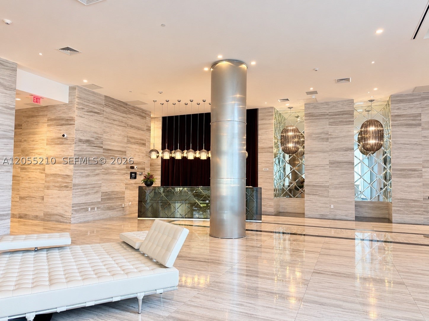 2000 METROPICA WAY 2208
