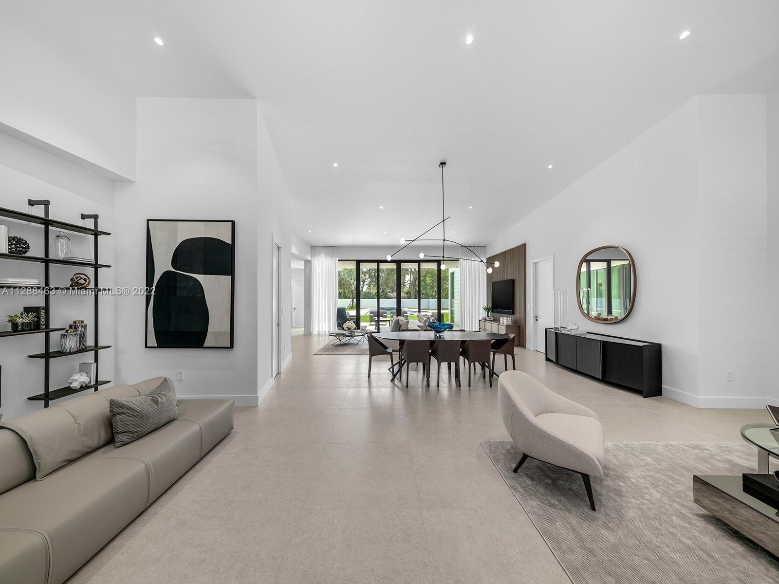 JUNELAND - Residential