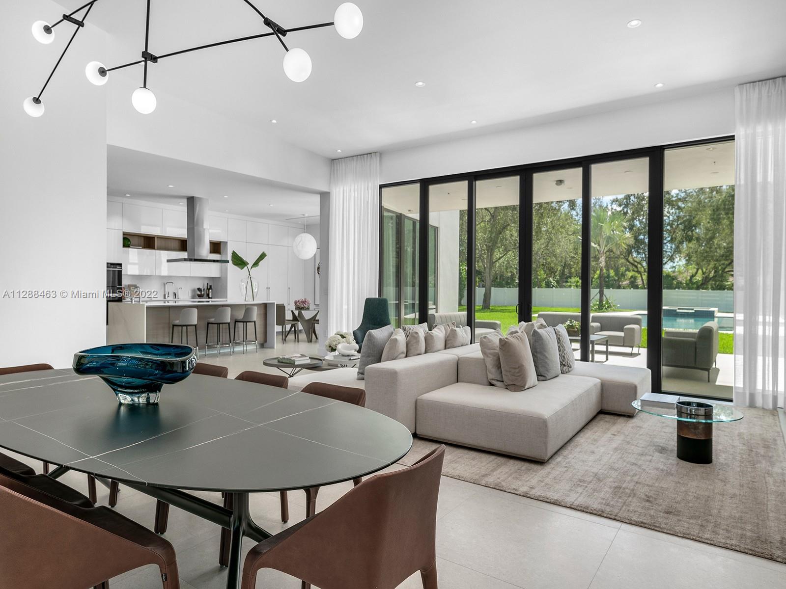 JUNELAND - Residential