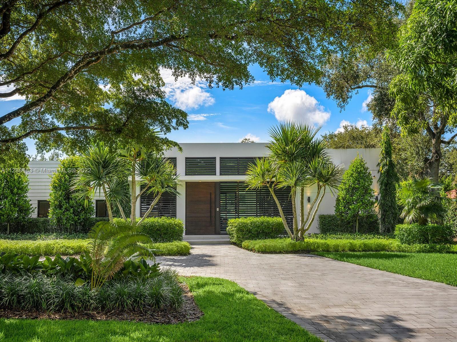 JUNELAND - Residential