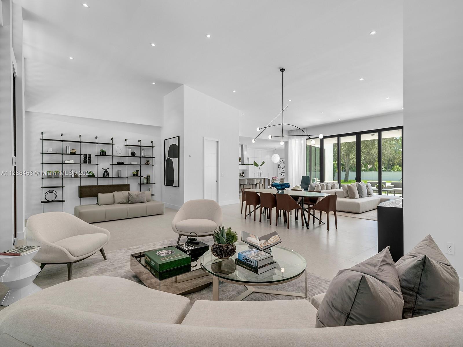 JUNELAND - Residential