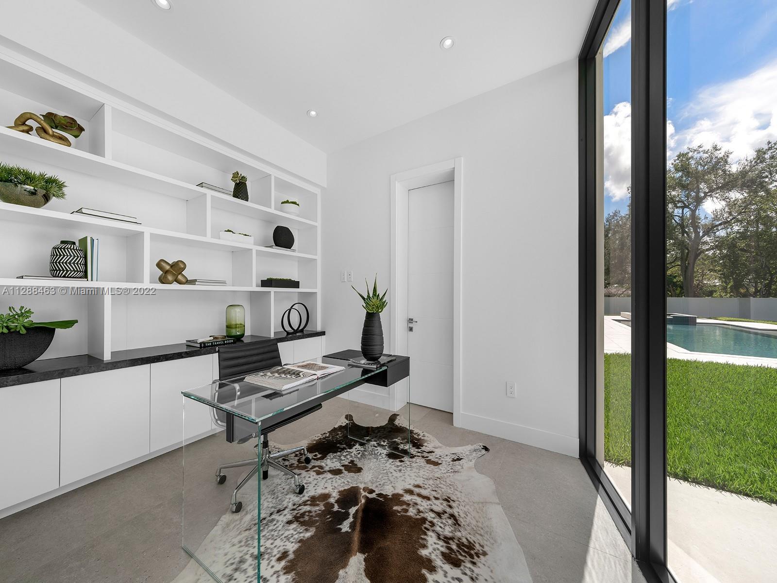 JUNELAND - Residential