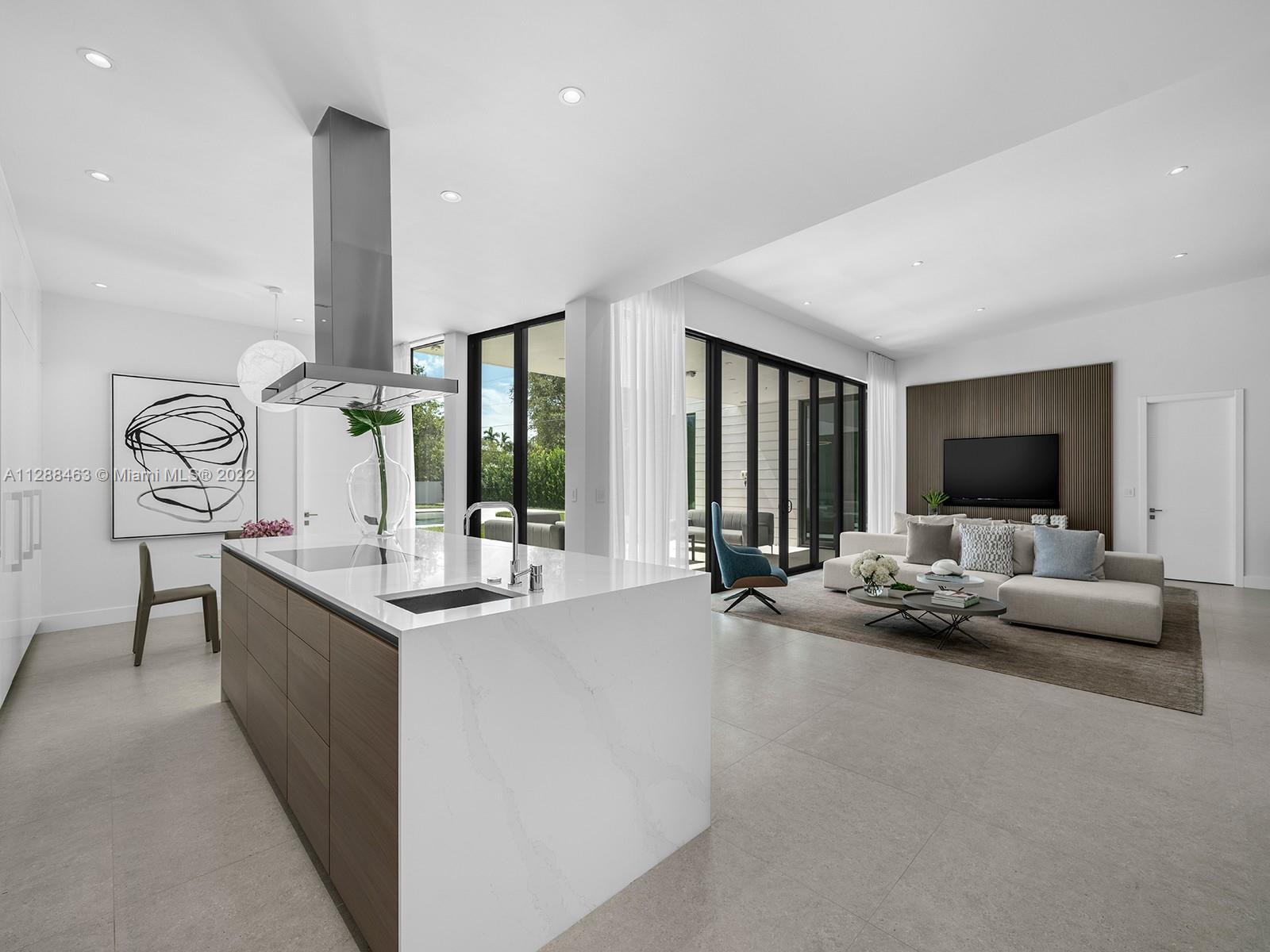 JUNELAND - Residential