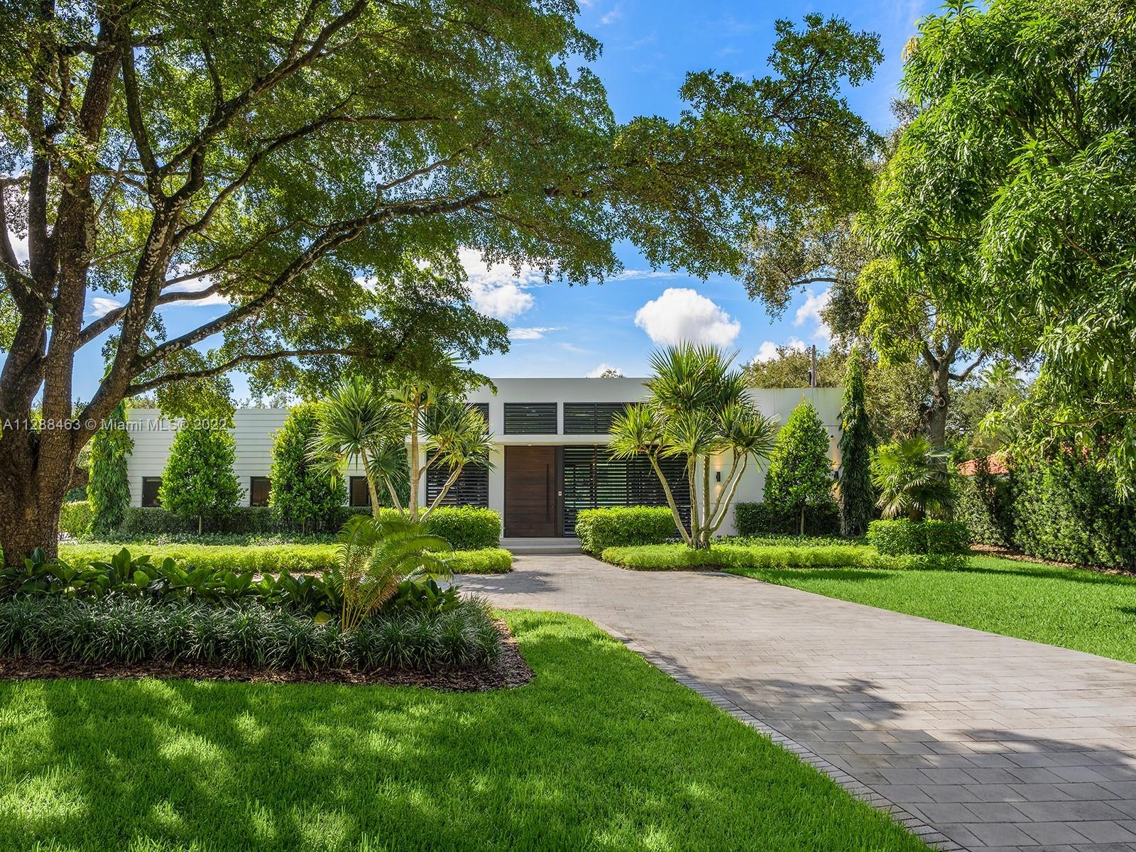 JUNELAND - Residential