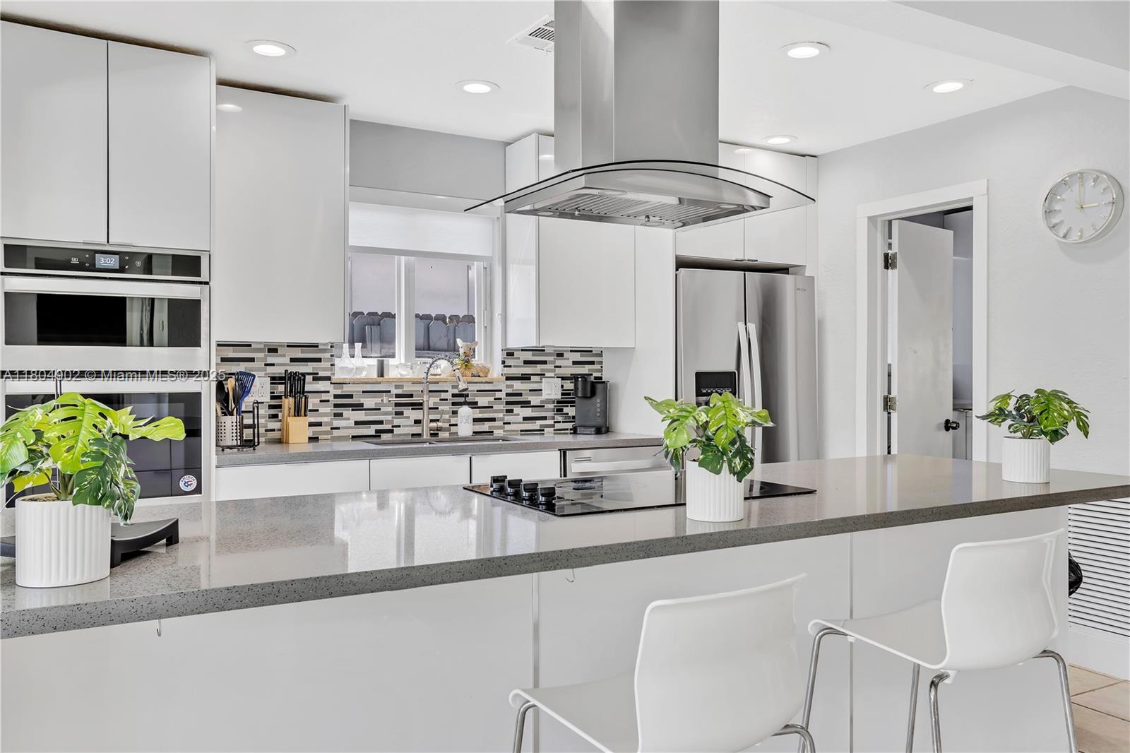 SUNSET ISLES SEC 1 - Residential Lease