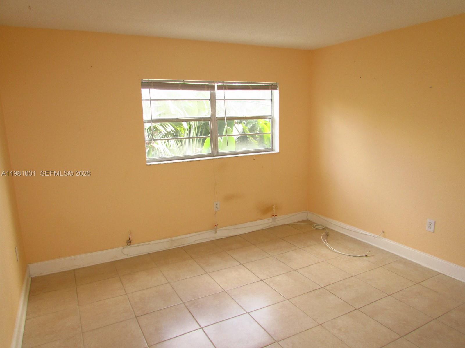 CONDADO REAL CONDO - Residential Lease