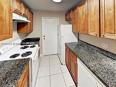 RIVERSIDE NO 2 - Residential Lease