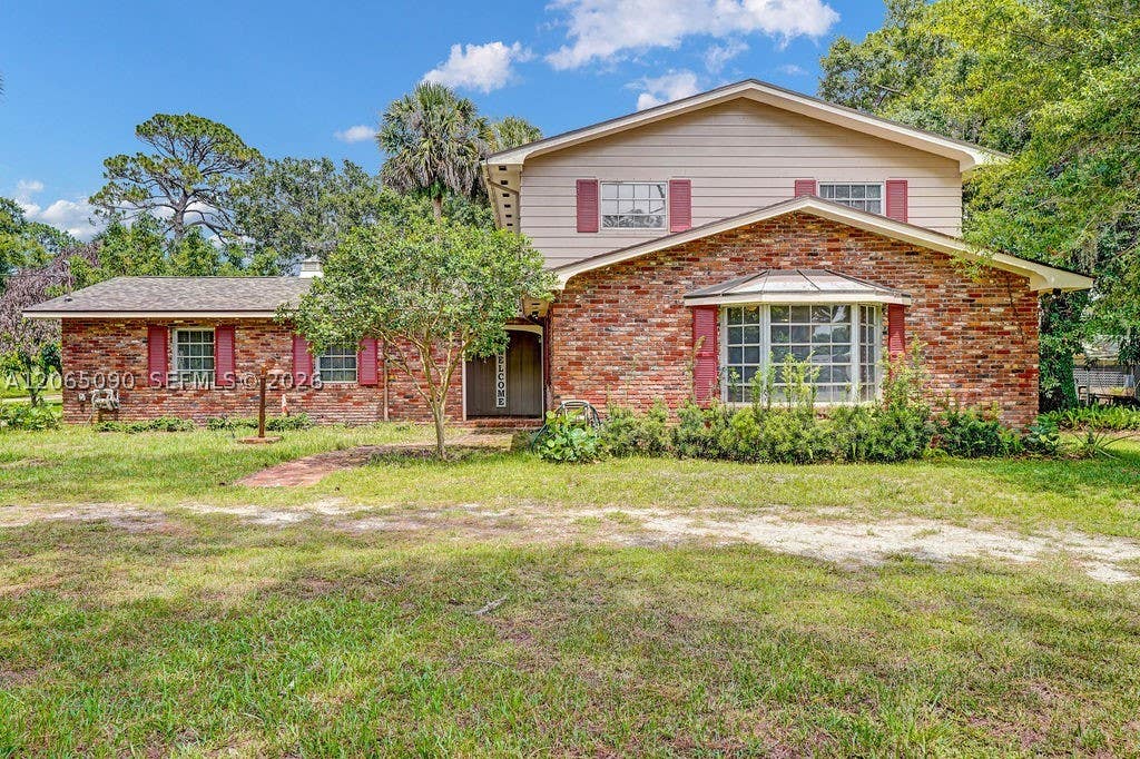 Photo of 4100 Sunrise Blvd, Fort Pierce, FL 34982 (MLS # A12065090)