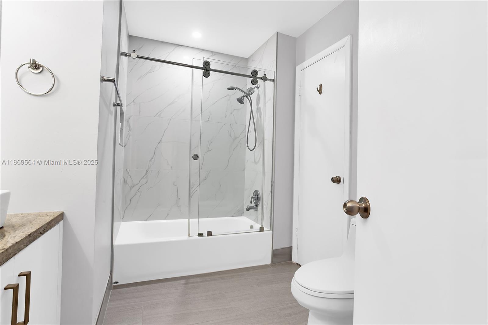 SANDPIPER BAY WYLDWOOD - Residential