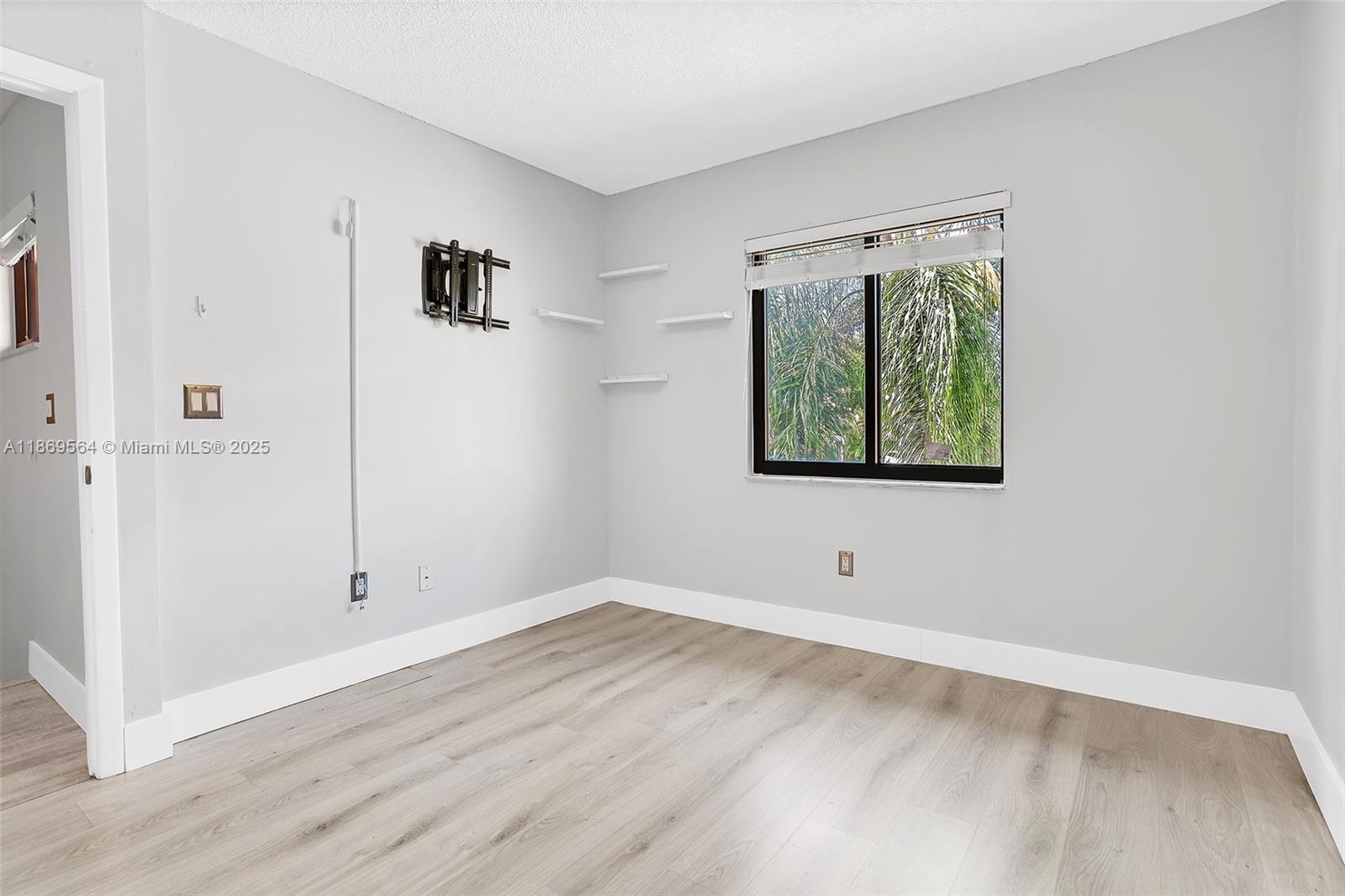 SANDPIPER BAY WYLDWOOD - Residential