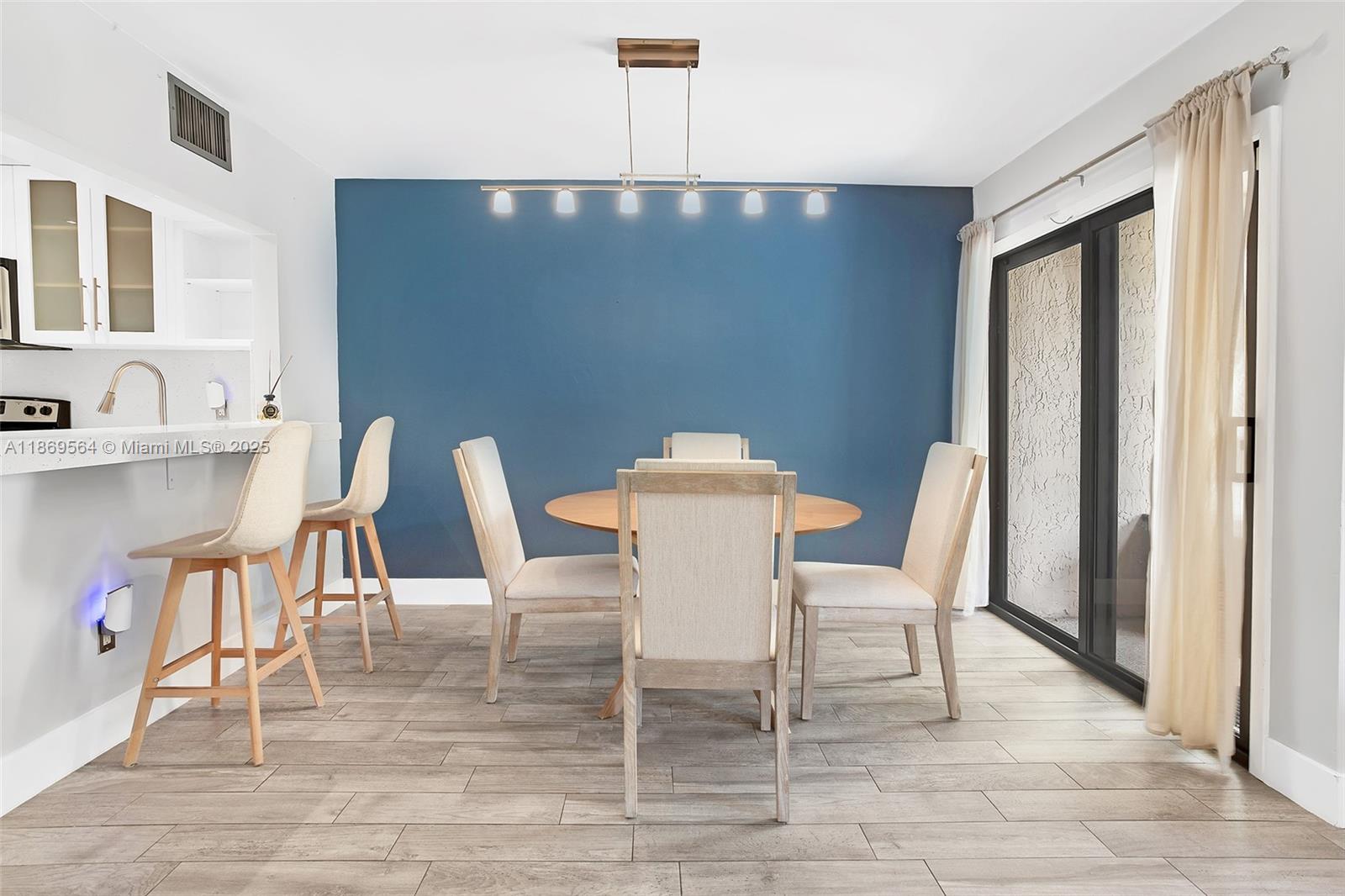 SANDPIPER BAY WYLDWOOD - Residential