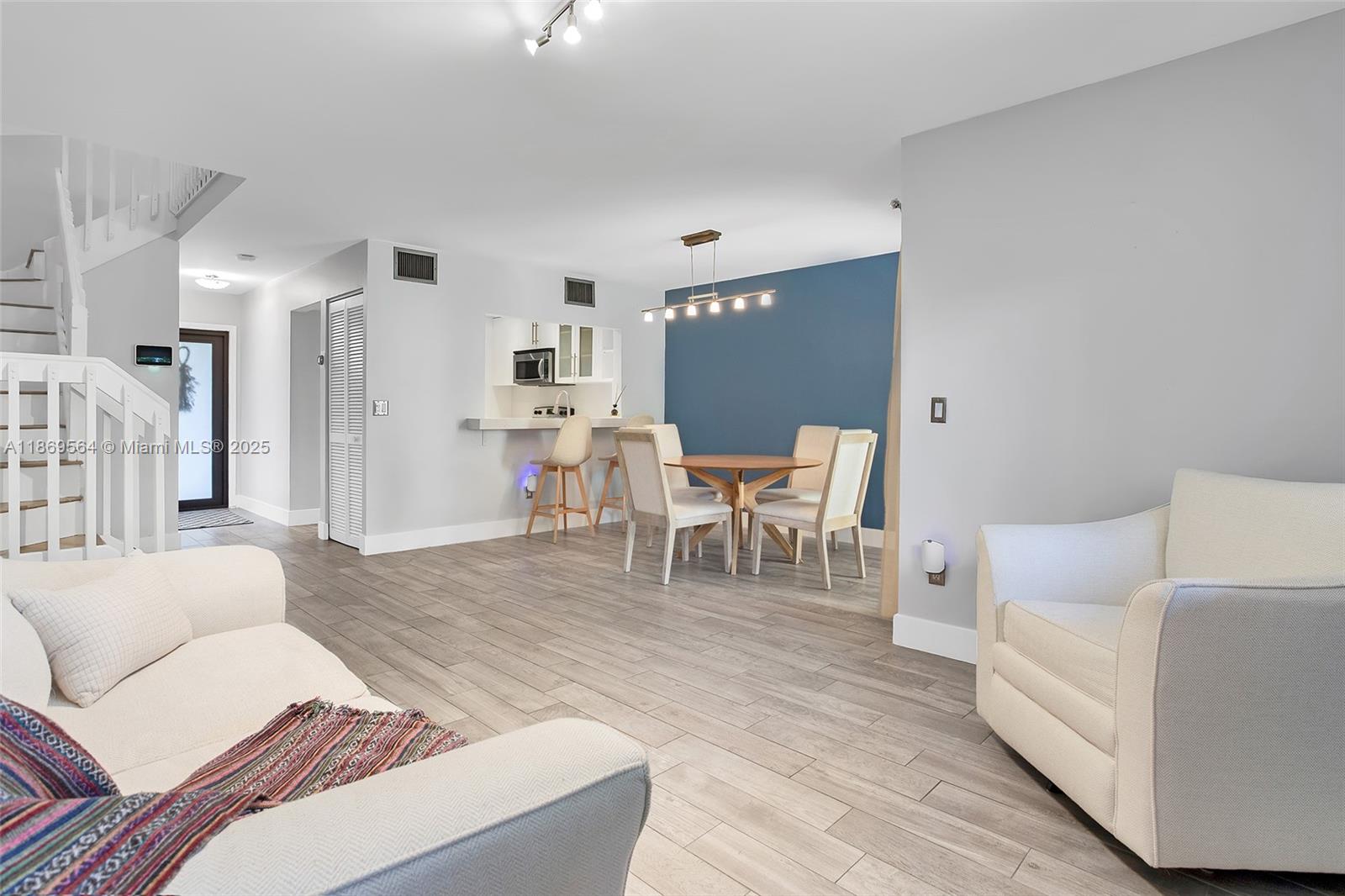 SANDPIPER BAY WYLDWOOD - Residential