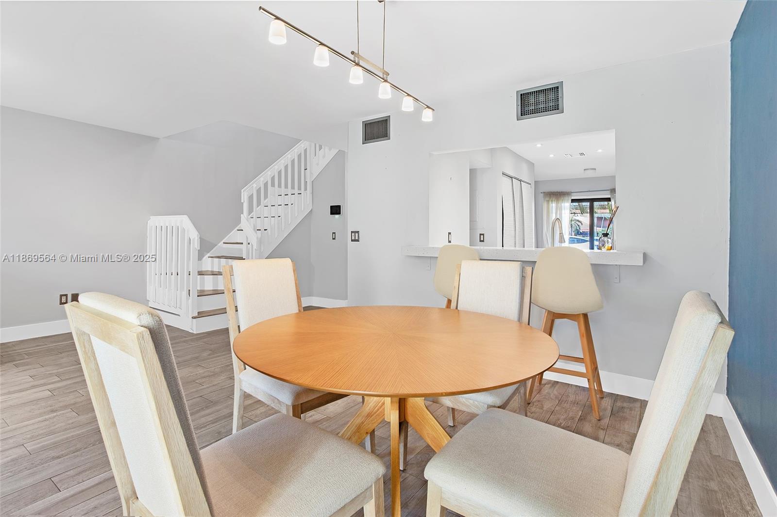 SANDPIPER BAY WYLDWOOD - Residential